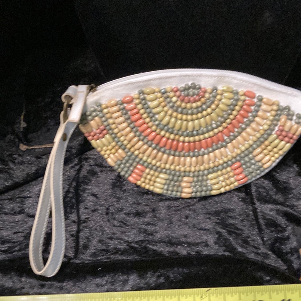 Wooden Beaded Wristlet